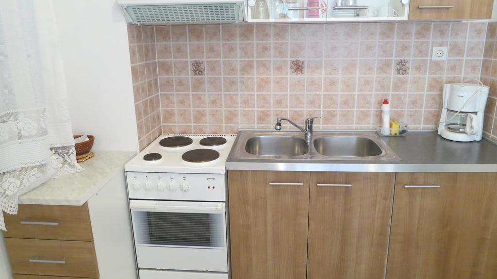 Apartment Josipa Malinska Ngoại thất bức ảnh